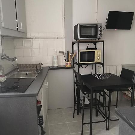 Chez Cathe Apartment Rieux-Minervois Bagian luar foto